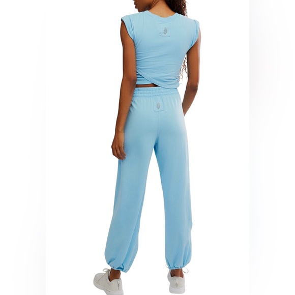 NWT FP Movement by Free People Hot Shot Crossover Set - Picture 6 of 7